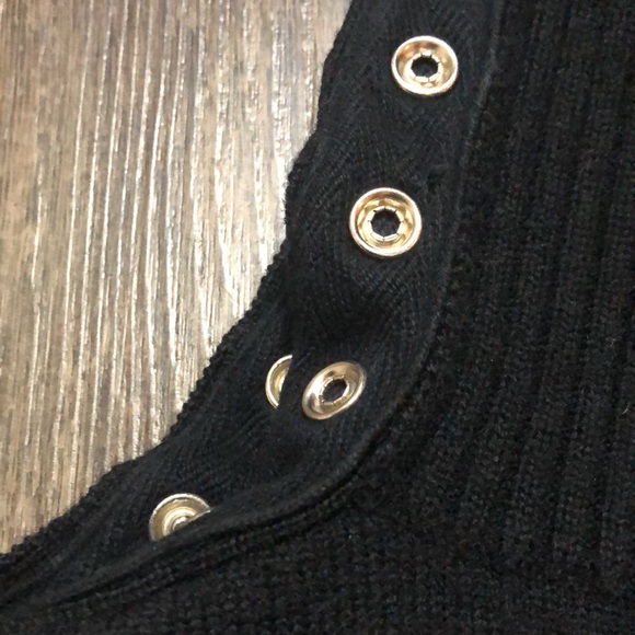 Vintage Jacob Snap Button Cropped Turtleneck - Picture 11 of 13